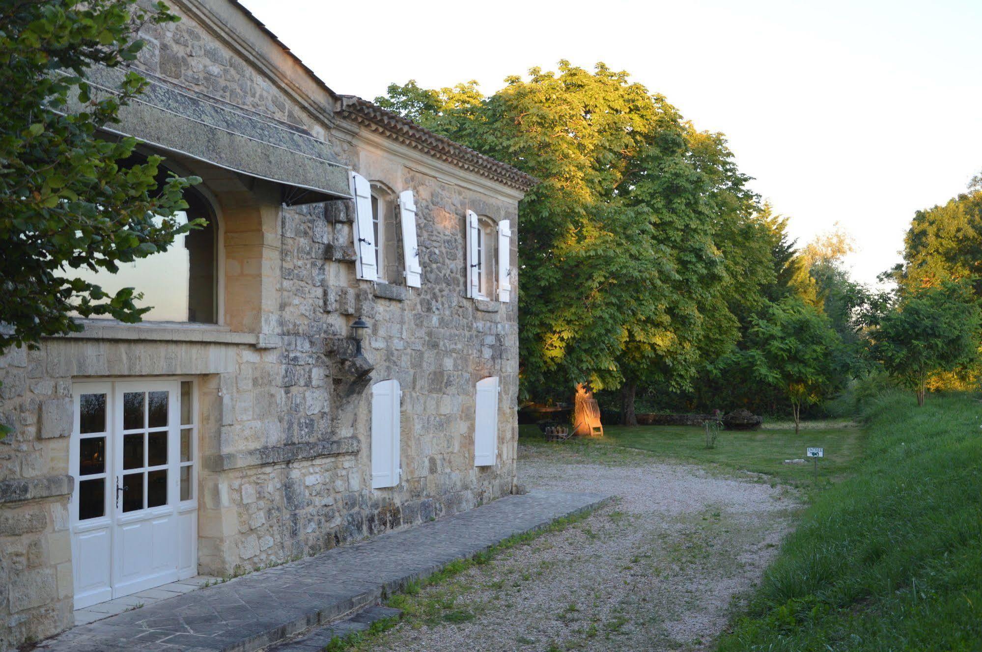 Chateau De La Vieille Chapelle Lugon et l’Ile du Carney Exterior foto